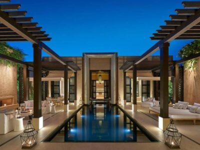 hotel to book